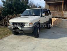 Isuzu Trooper