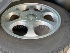 Диски с шинами Toyota 215/60 R16