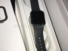 Продаю Apple Watch 4 40 mm) 