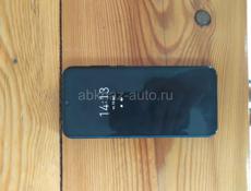 Срочно телефон HUAWEI Q8P