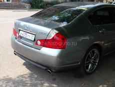 Nissan fuga