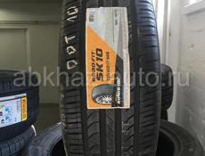 245/40 R18- Новые