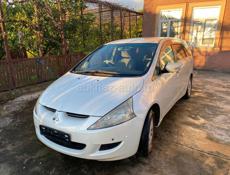 Mitsubishi Grandis