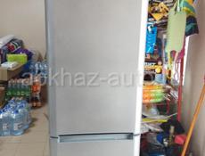 Продаю холодильник 