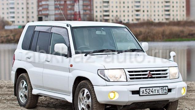 Митсубиси паджеро ио. Mitsubishi Pajero io. Mitsubishi Pajero io 1.8. Mitsubishi Pajero io 2015. Митсубиси Паджеро ио 2000 1,8.