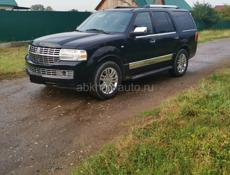 Lincoln Navigator