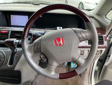 Honda Еlysion