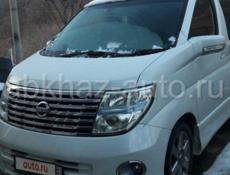 Nissan Elgrand