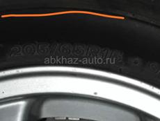 Audi a4 15 покрышки накаченные меняю на простые диски с покрышками