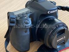 Продам Цифровой зеркальный фотоаппарат Canon EOS 70D с объективом и защитной сумкой. 