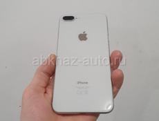 iPhone 8 plus 64 gb silver 