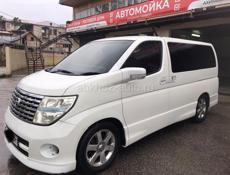 Nissan Elgrand