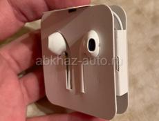 Оригинальные проводные наушники Apple (для IPhone)
