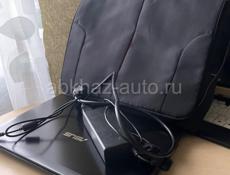Ноутбук Asus +сумка