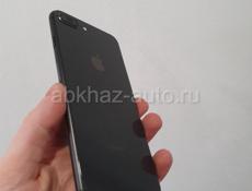 iPhone 8 plus 64 gb black 