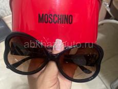 Продаются очки оригиналы MOSCHINO