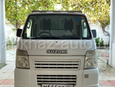 Suzuki Carry