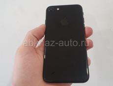 iPhone 7 32 gb jet black 