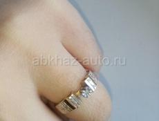 Кольцо с осколками бриллианта 