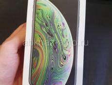 iPhone xs 64 gb black 