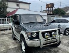 Mitsubishi Pajero Wagon