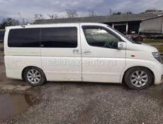 Nissan Elgrand