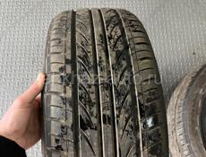 225/45 r19 два колёса практически новые ,срочно 