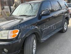 Toyota Sequoia