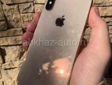 iPhone XS 64Gb gold 