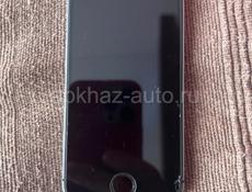 Продам iPhone 5s 16 gb ( требуется замена аккумулятора )