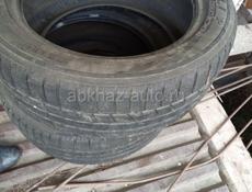 обменяю две Шины 255/50 r19 Pirelli на две r16 215/65