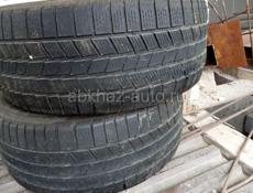 обменяю две Шины 255/50 r19 Pirelli на две r16 215/65