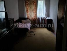 3-х комнатная квартира с лоджией, жилая на Виеме, г. Сухум, Абхазия