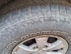 Yokohama 265/75 r16