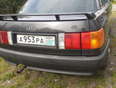 Audi 80