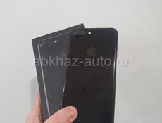 iPhone 7 plus 128 gb jet black 