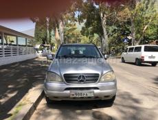 Mercedes-Benz ML