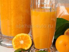 Мандариновый сок .Свежезамороженный мандариновый и апельсиновый фреш ,лимонный сок ,без воды и подсластителей.