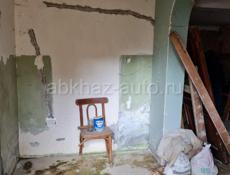 продажа, 2-х этажный блочный дом, с небольшим участком, г. Сухум, Абхазия.