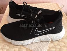 Кроссовки Nike