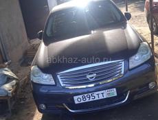 Nissan fuga