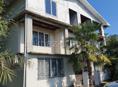 продается большой жилой дом рядом с Черным морем в Сухуме