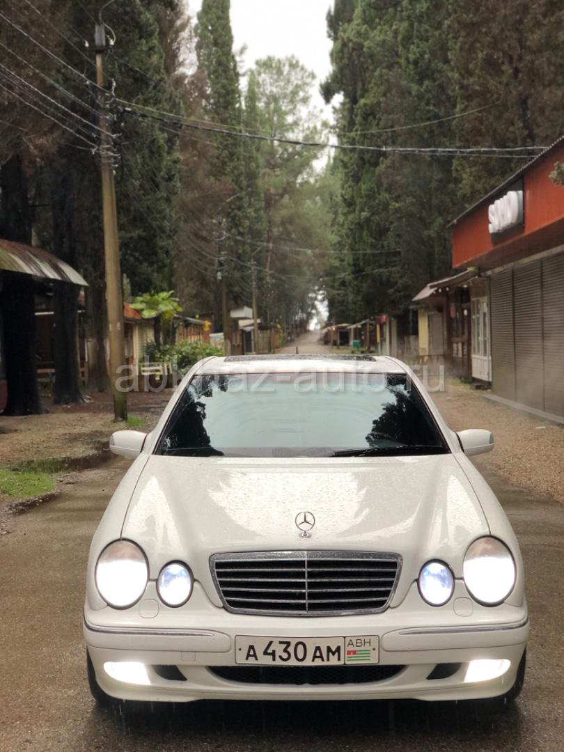 mercedes benz type 210