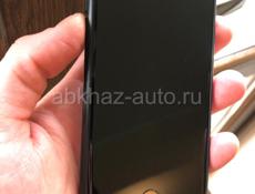 iPhone 7 в Идяльном состоянии 