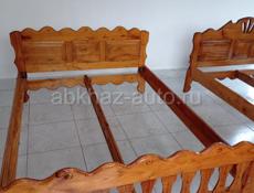 Продается деревянная кровать 