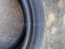 Pirelli 285/30 r19