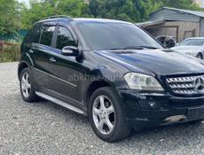 Mercedes-Benz ML