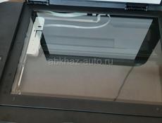 Цветной принтер-сканер-ксерокс Canon