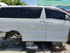  Toyota Alphard 2.4