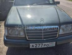 Mercedes-Benz 124